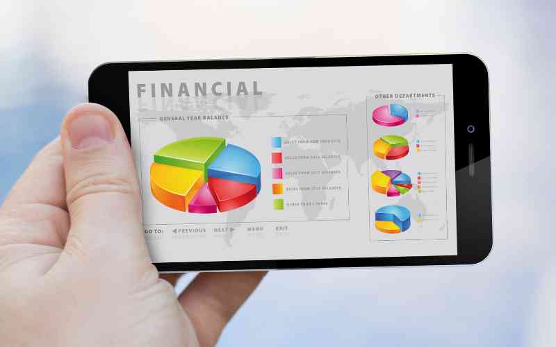 What are some of the best financial apps or tools to use?